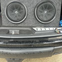 2 10” Kickers W/ Box & Amp