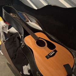 Yamaha Guitar