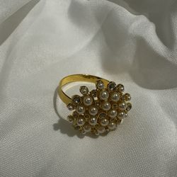 Gold Napkin Ring Holders (95 qt) 