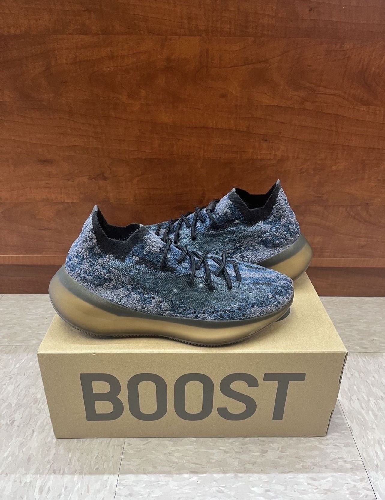 Adidas Yeezy Boost 380 Covellite Size 11 *2503