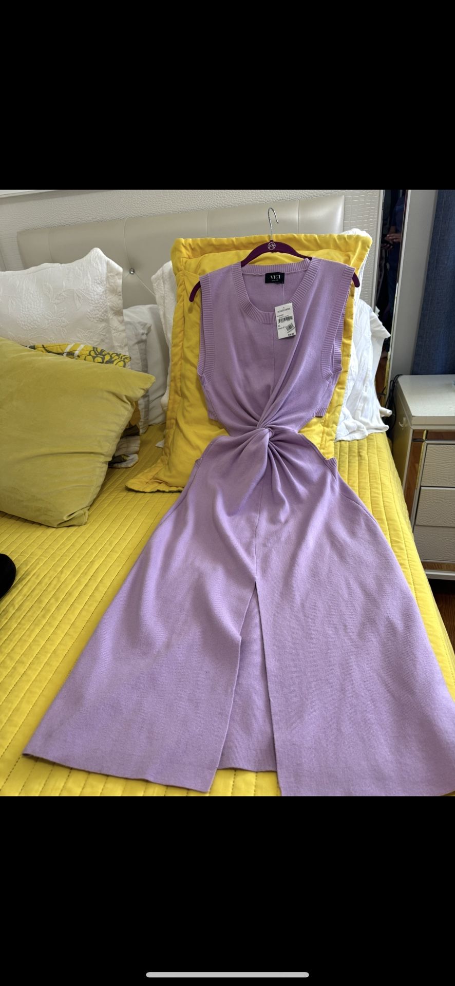 VICI Sweater DRESS 👗 SIZE XL It runs small like a size Large, it is stretch, new with tags.