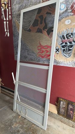 32 screen door