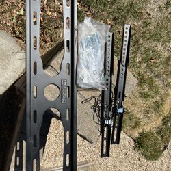 TV mount - For 37-75” TVs 