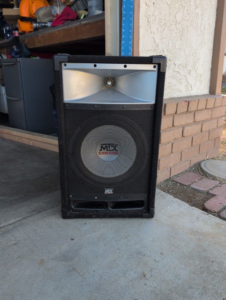 MTX Audio Speakers 