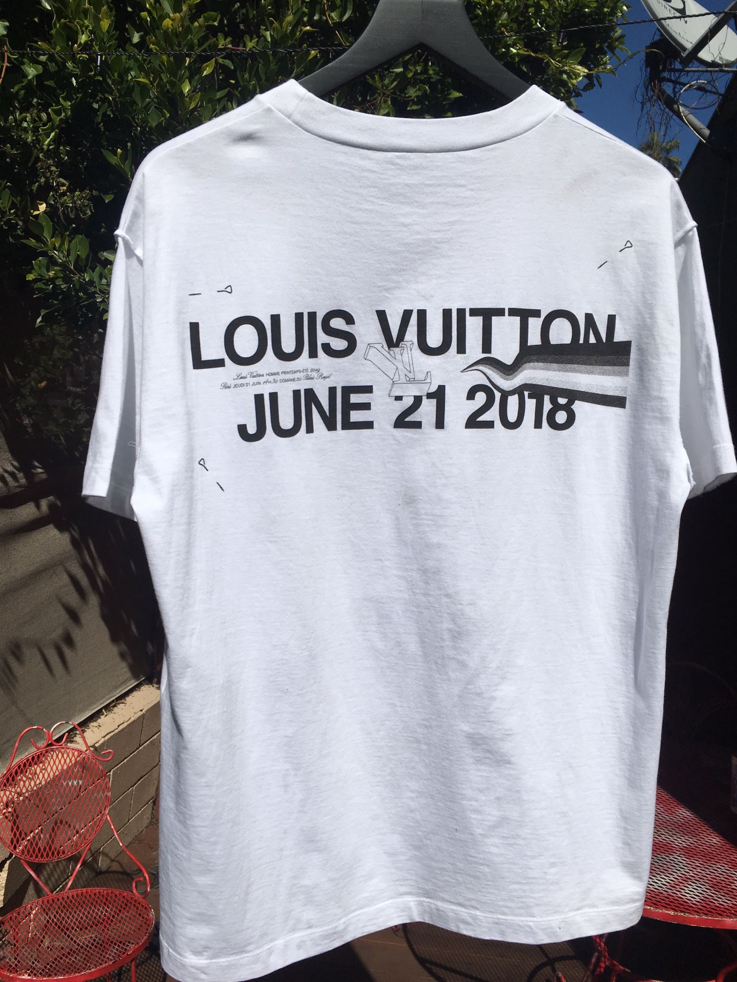 Louis Vuitton 1854 Graphic Knit Tee Shirt Brand New Size L for Sale in  Seattle, WA - OfferUp