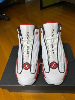 ordan Pro Strong - White/Black/Gym Red - Men's Size 8 - Slightly Worn Great Condition 
