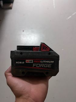 8.0 Forge battery Milwaukee