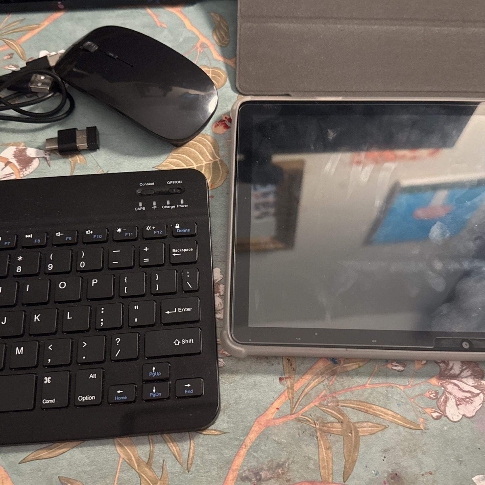 N-ONE Android Tablet (READ DESCRIPTION)