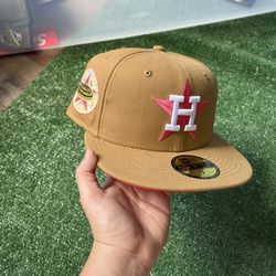 RARE Exclusive SOLD OUT Houston Astro’s 59fifty New Era Fitted Tan Khaki side patch Pink UV  •SOLD OUT EXCLUSIVE LIMITED RELEASE  •Size 7 available ✅ 