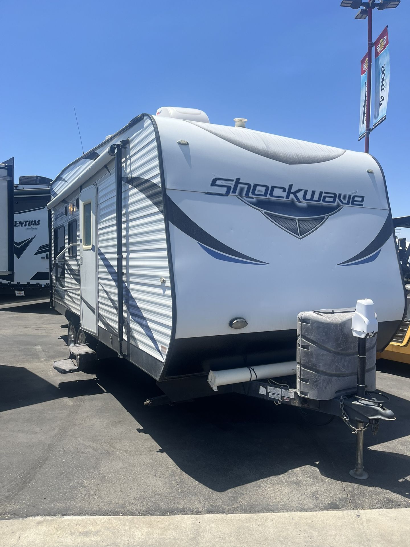 2013 Shockwave 18