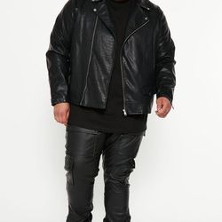 Nova Mens Zip It Faux Leather Slim Cargo Pants - Black Sz 40