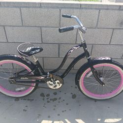 Girl's 20" Electra Little Betty Beach Cruiser Bike 