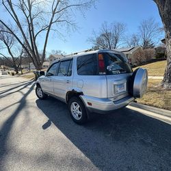 2000 Honda cr-v parts only