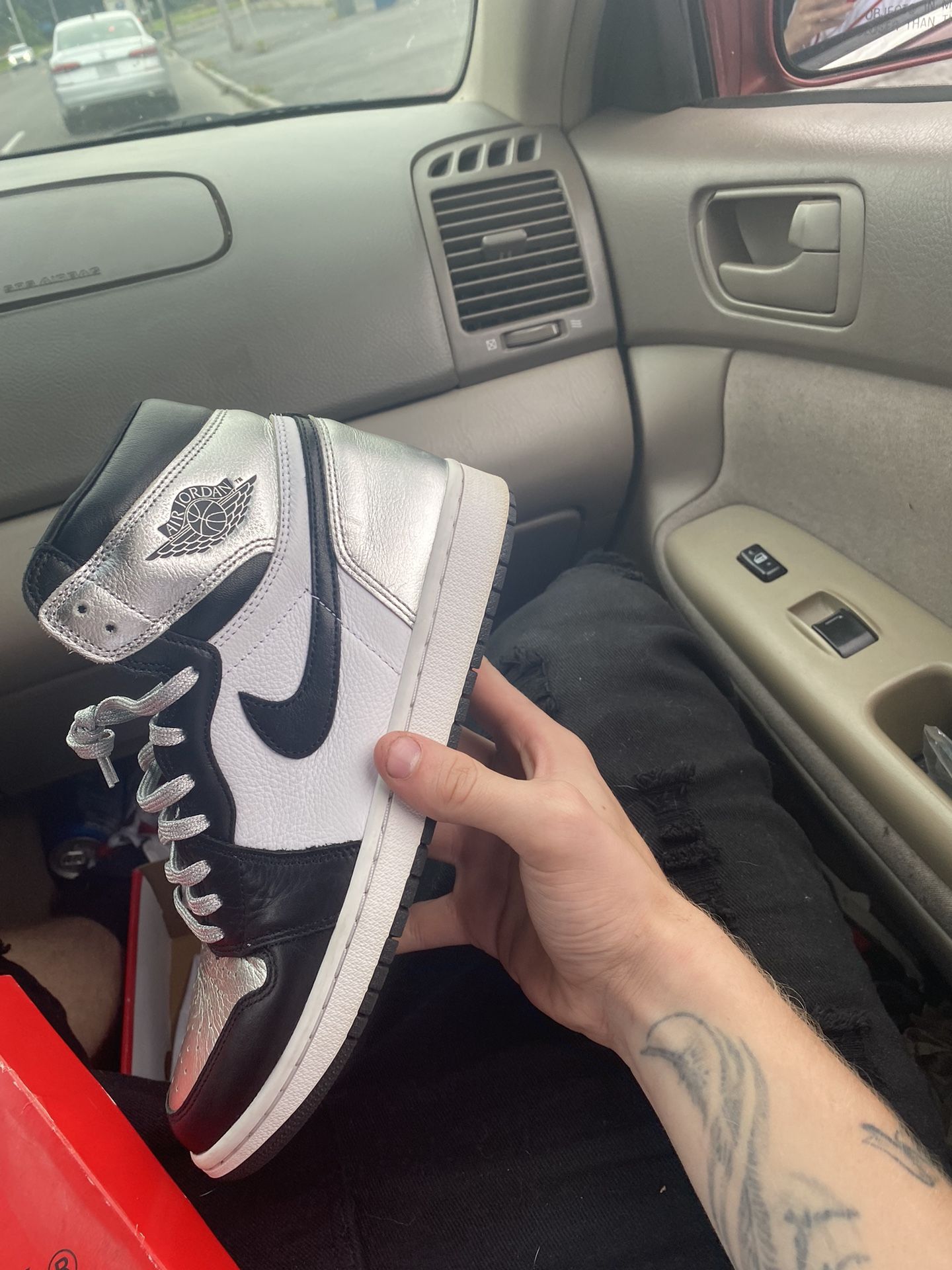 Silver Toe 1s