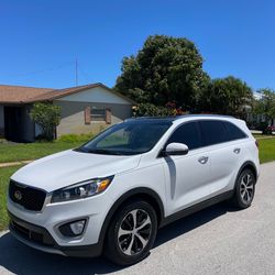 2018 KIA SORENTO EX 1 owner CLEAN CARFAX