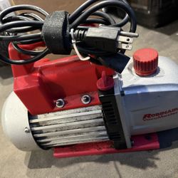 Vacuum Pump (RobinAir)