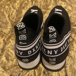 DKNY Sneakers