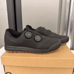 Specialize 2FO Clip MTB Sz 9