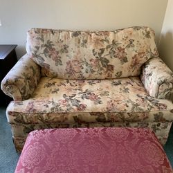 Love Seat Sofa Bed