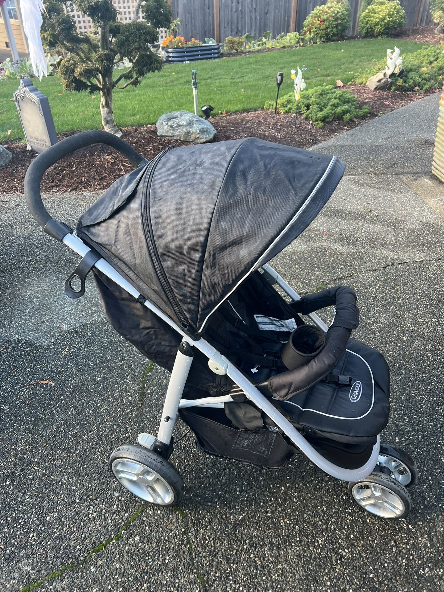 GRACO Stroller With Canopy