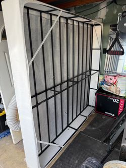 King metal box frame