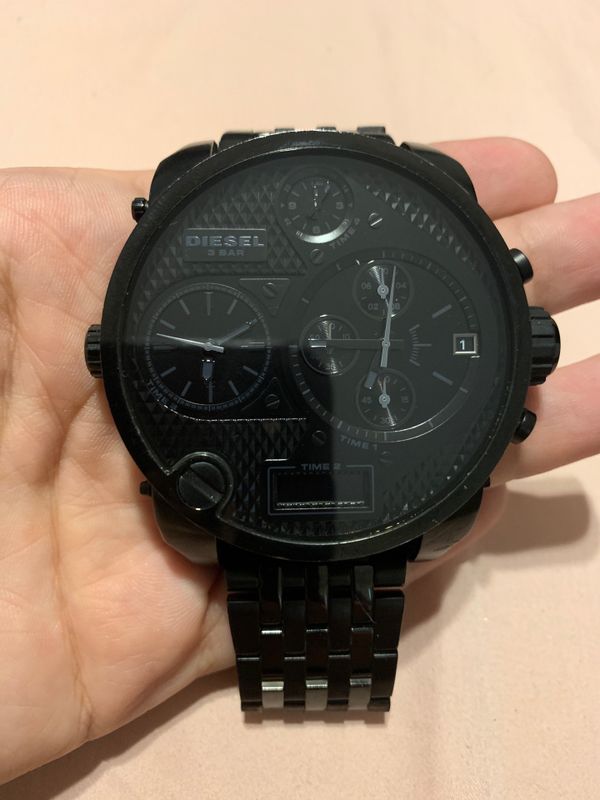 Men’s Extra large face Diesel watch for Sale in Kenosha, WI OfferUp