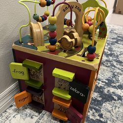 Zany zoo wooden activity cube