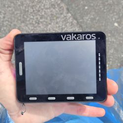 Vakaros Atlas 2 Sailing Instrument