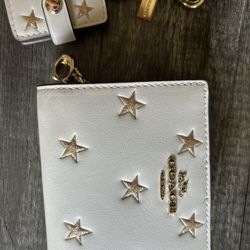 Cream Coach Wallet With Gold Star Accents And Matching Keychain 