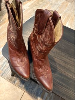 Women’s cowboy boots