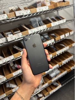 📱 Apple iPhone 7 32GB Unlocked