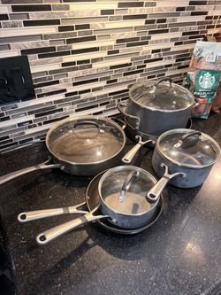 Calphalon 10-Piece Cookware Set
