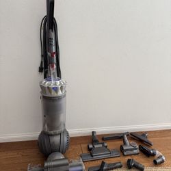 Dyson Ball 