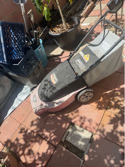 Lawnmower