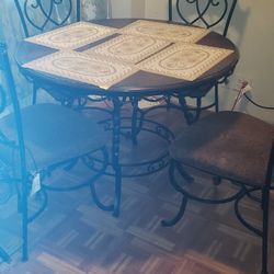 Authentic Mohongy  Roundtable