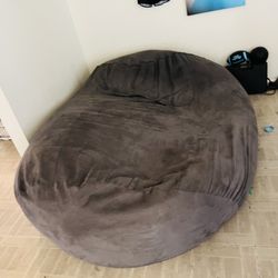 LARGE BEAN BAG FITS 3 PEOPLE