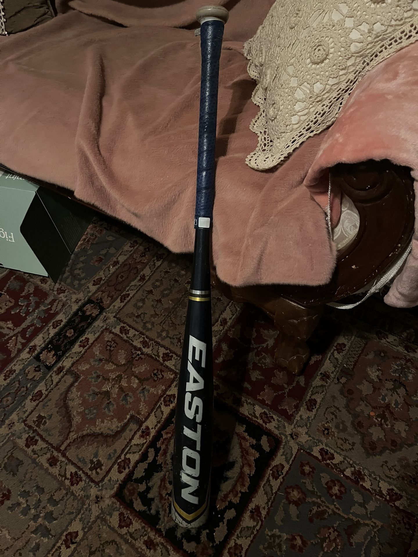 Easton AXL 32”
