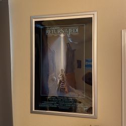 Original Return Of The Jedi Movie Poster Never Folded In Frame. 