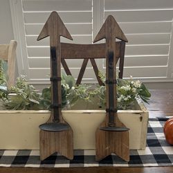Wood Arrow Candle Holder