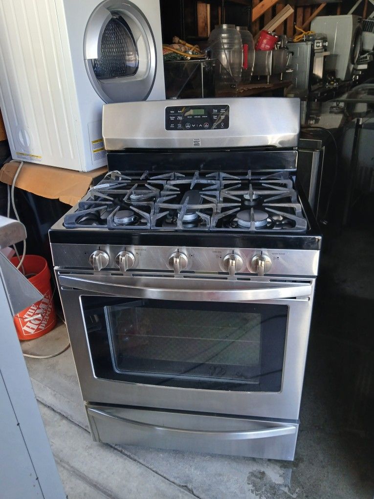 Kenmore Gas Stove
