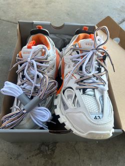 Balenciaga Trackrunners