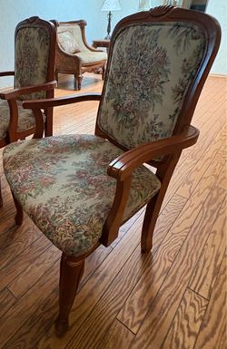 Arm chairs