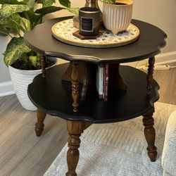 Round refinished end table