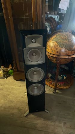 Yamaha speaker