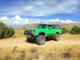 Dodge ramcharger