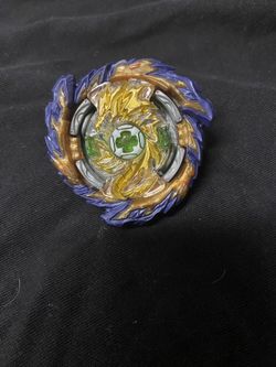 Beyblade Mirage Fafnir