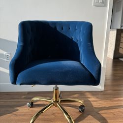 Retro Velvet Office Chair. Like New