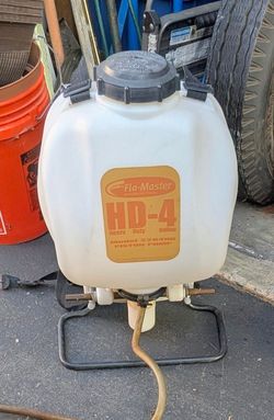 Title: RL Flo-Master 4-Gallon Backpack Sprayer (Model 2204HD)