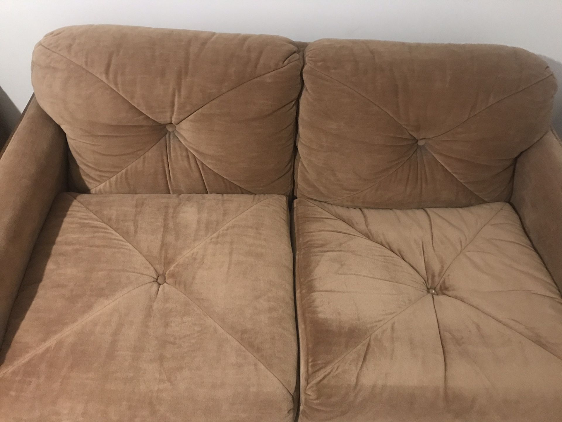 Sofa set, 3 seater, love seat, and single seat, almost new, no stains no pets no smoking and no bugs. Very clean