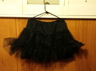 Woman's Black Pettycoat
